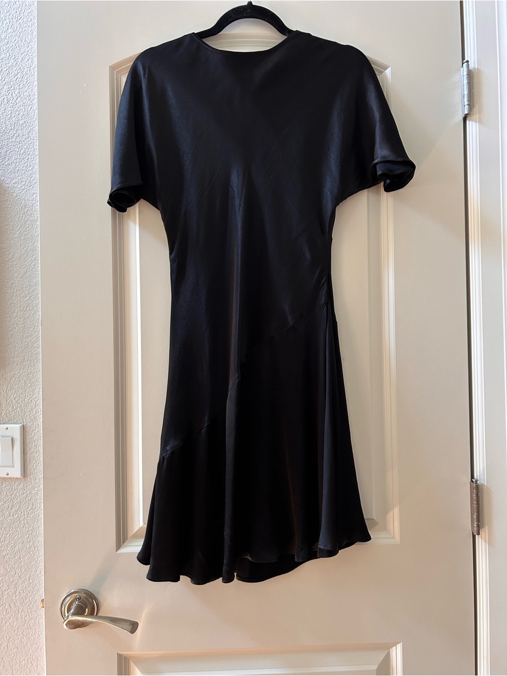 Anthropologie Black Silky Satin Multi Panel Flutter Sleeve Deep V Neck Dress. M - Picture 4 of 9